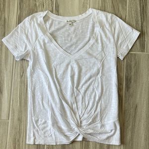Stella & Dot White T-shirt With Twist V-Neck XS